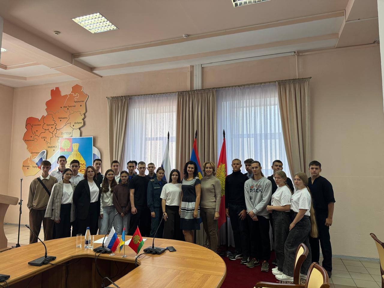 Началась серия выездных встреч в муниципальных районах Липецкой области
